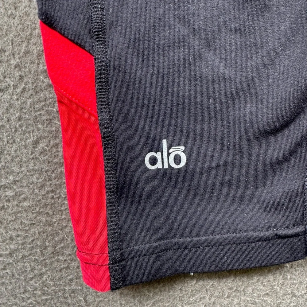 Alo Yoga Leggings Women M Black Red Colorblock Capri Activewear Gym Athleisure